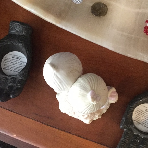 Love One Another, Bisque Porcelain Figurine. - Picture 3 of 4